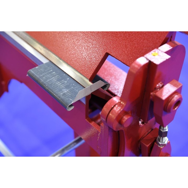 RED 2,7m Abkantbank Biegemaschine RED 2700/1.0 + Aussparung