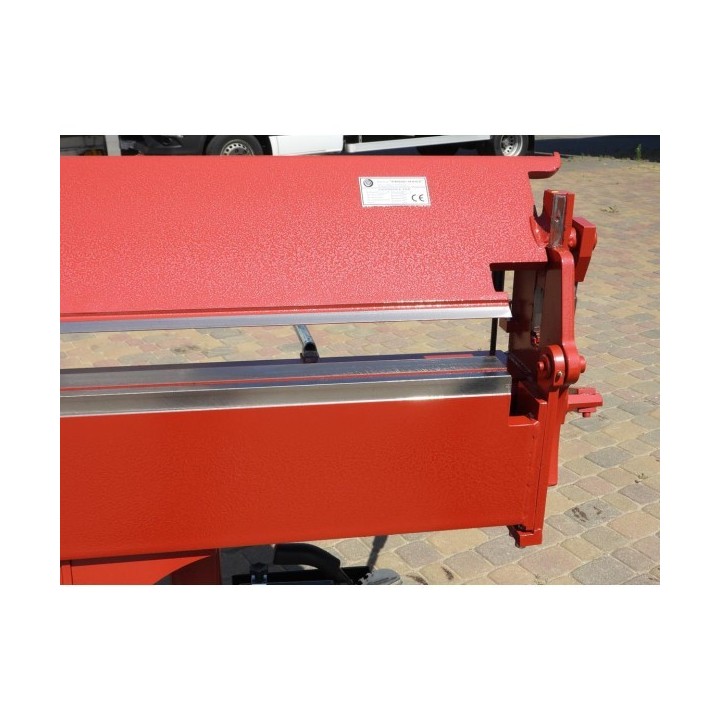 Abkantbank mit Aussparung RED-3200/1.0/150* Biegemaschine Kantbank