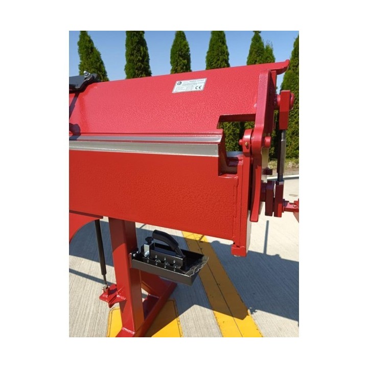Abkantbank mit Aussparung RED-3200/1.0/150* Biegemaschine Kantbank