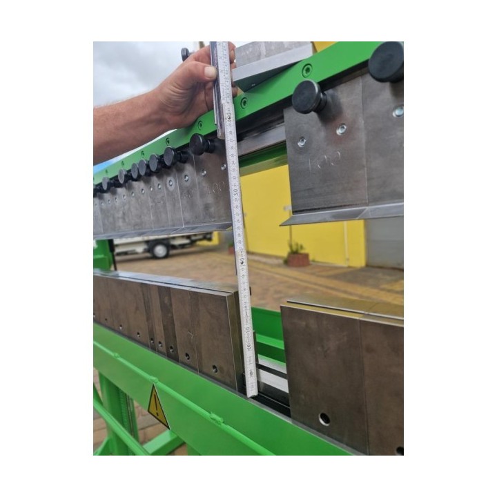 Segmentabkantbank mit hohen Segmenten 150mm 3fach segmentiert SGR-1250mm
